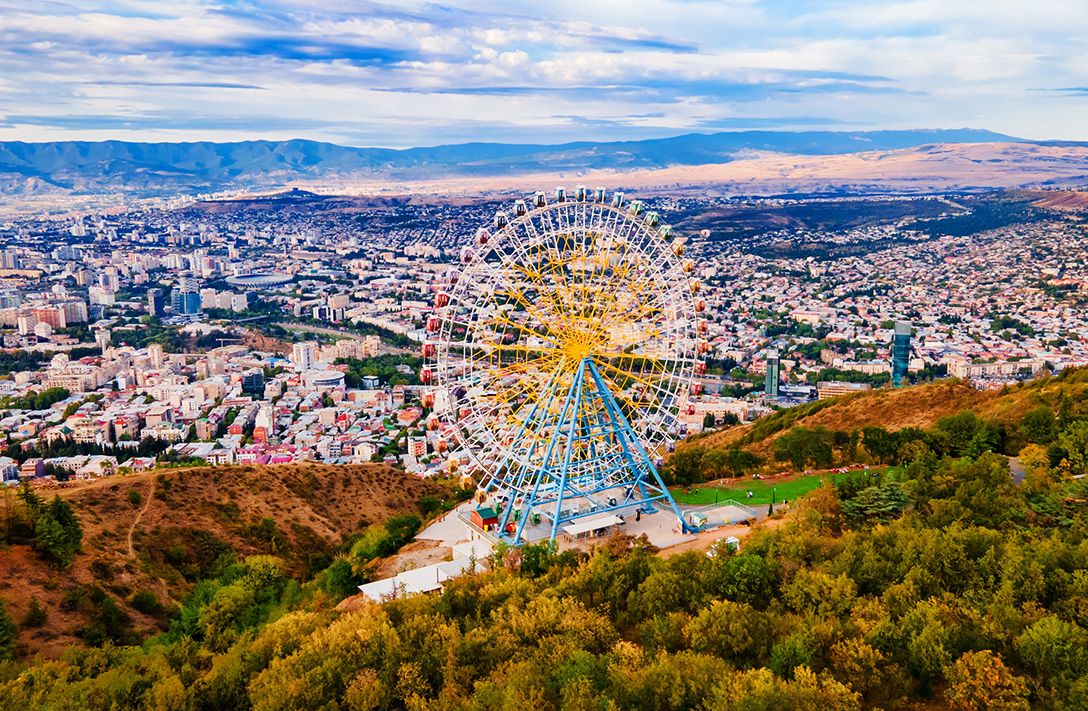 Mtatsminda Park, Tbilisi.jpg