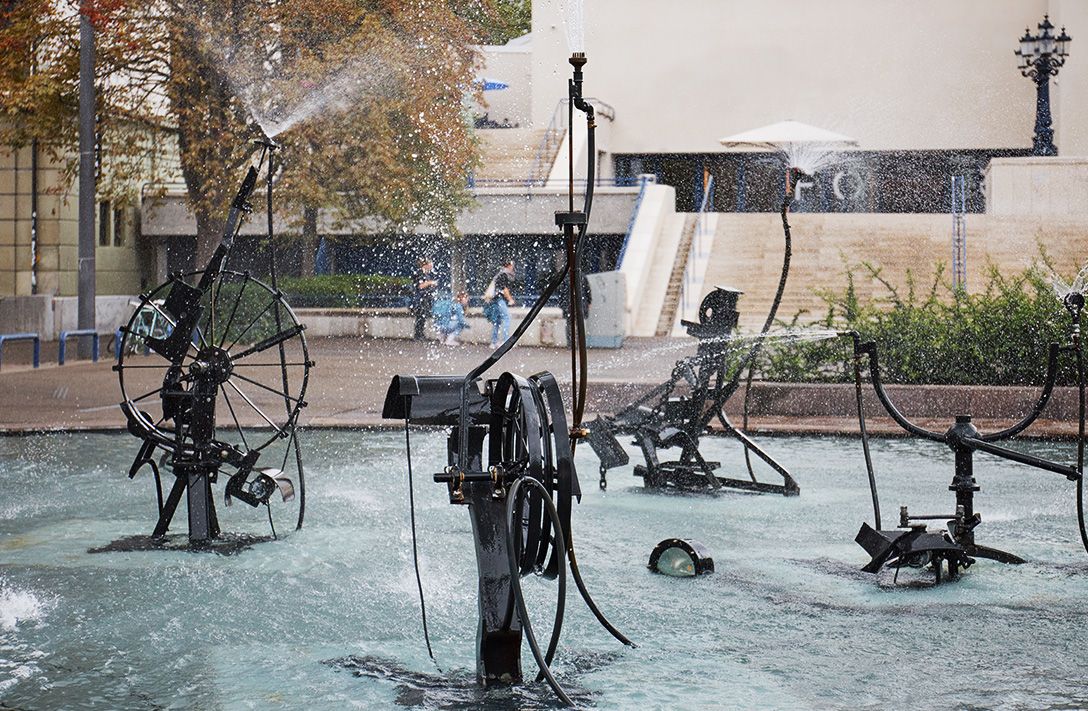 Tingly Fountain in Basel.jpg