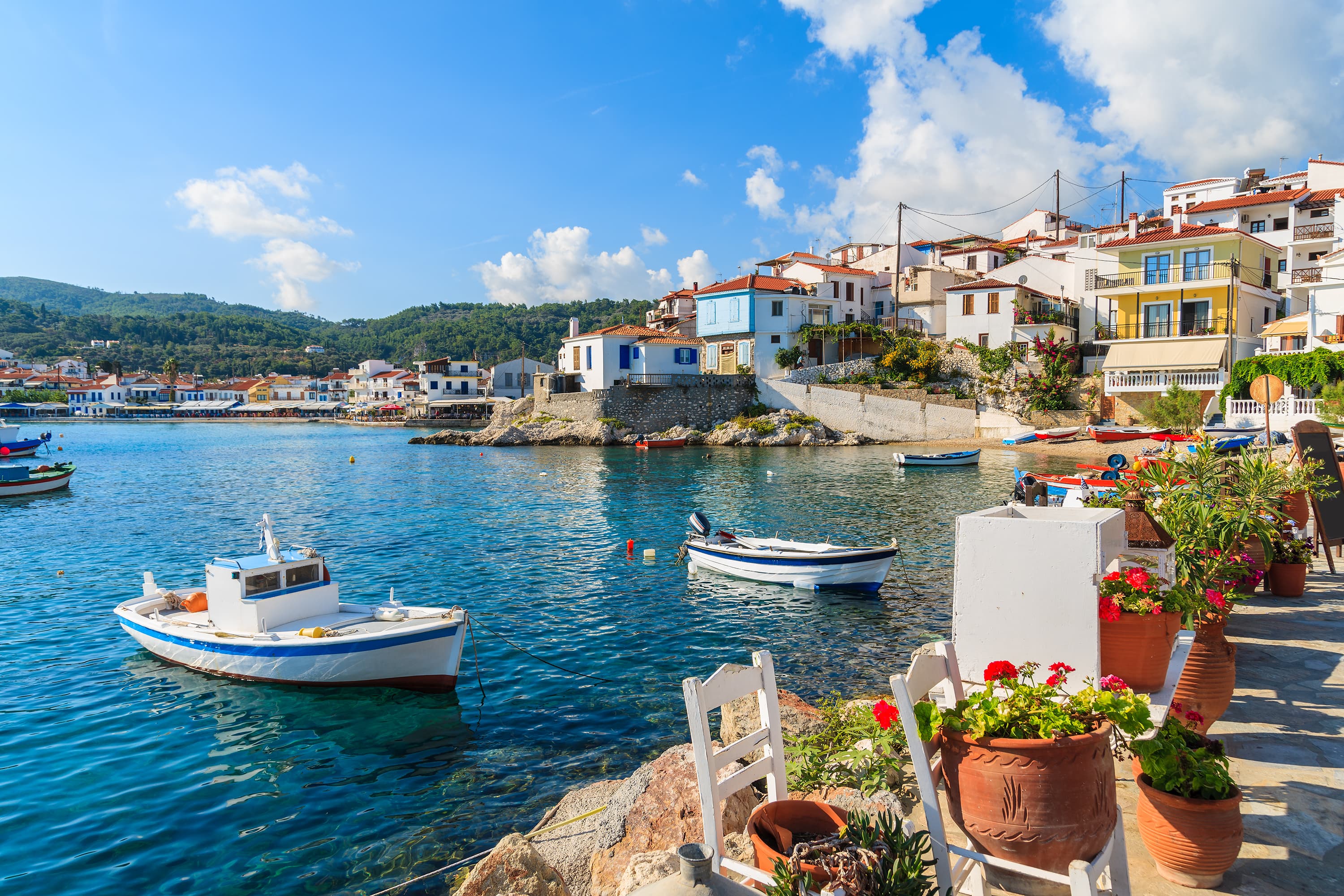 Spend July in Greece: SkyUp announces a round-trip ticket promotion